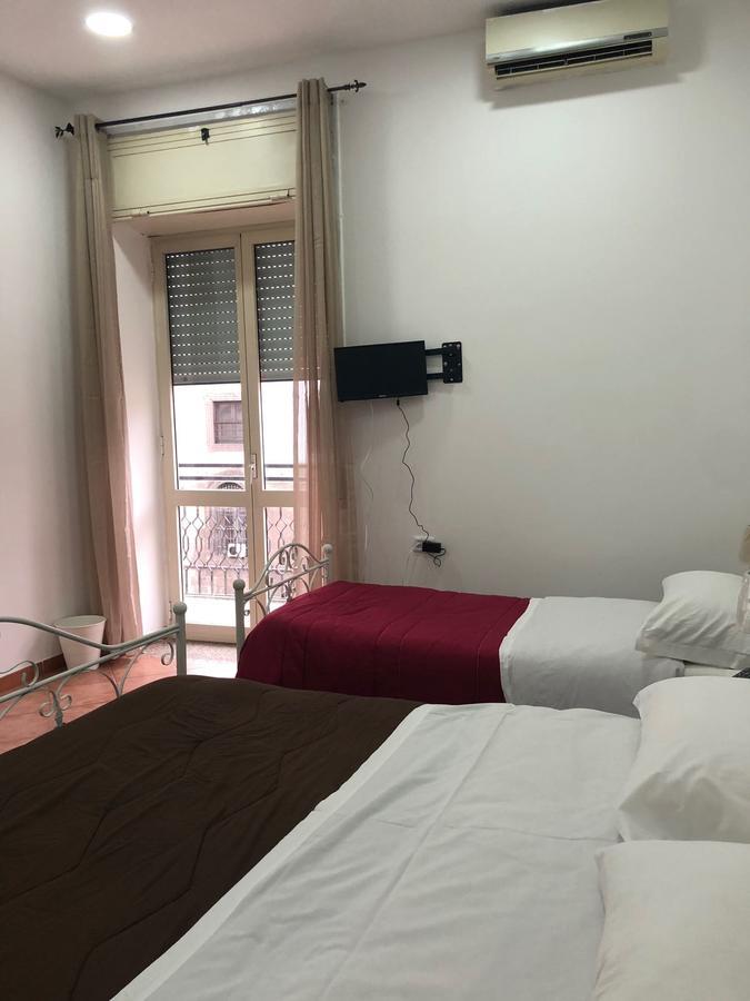 Partenope Legend B&B Napoli Dış mekan fotoğraf